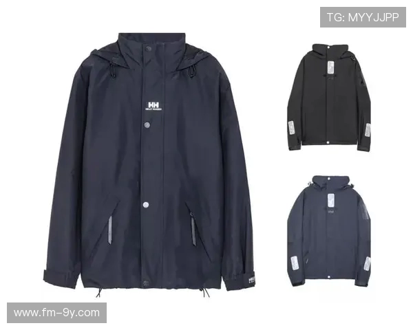 当绿茵遇上街头风尚足球围脖掀起冬日时髦新潮流